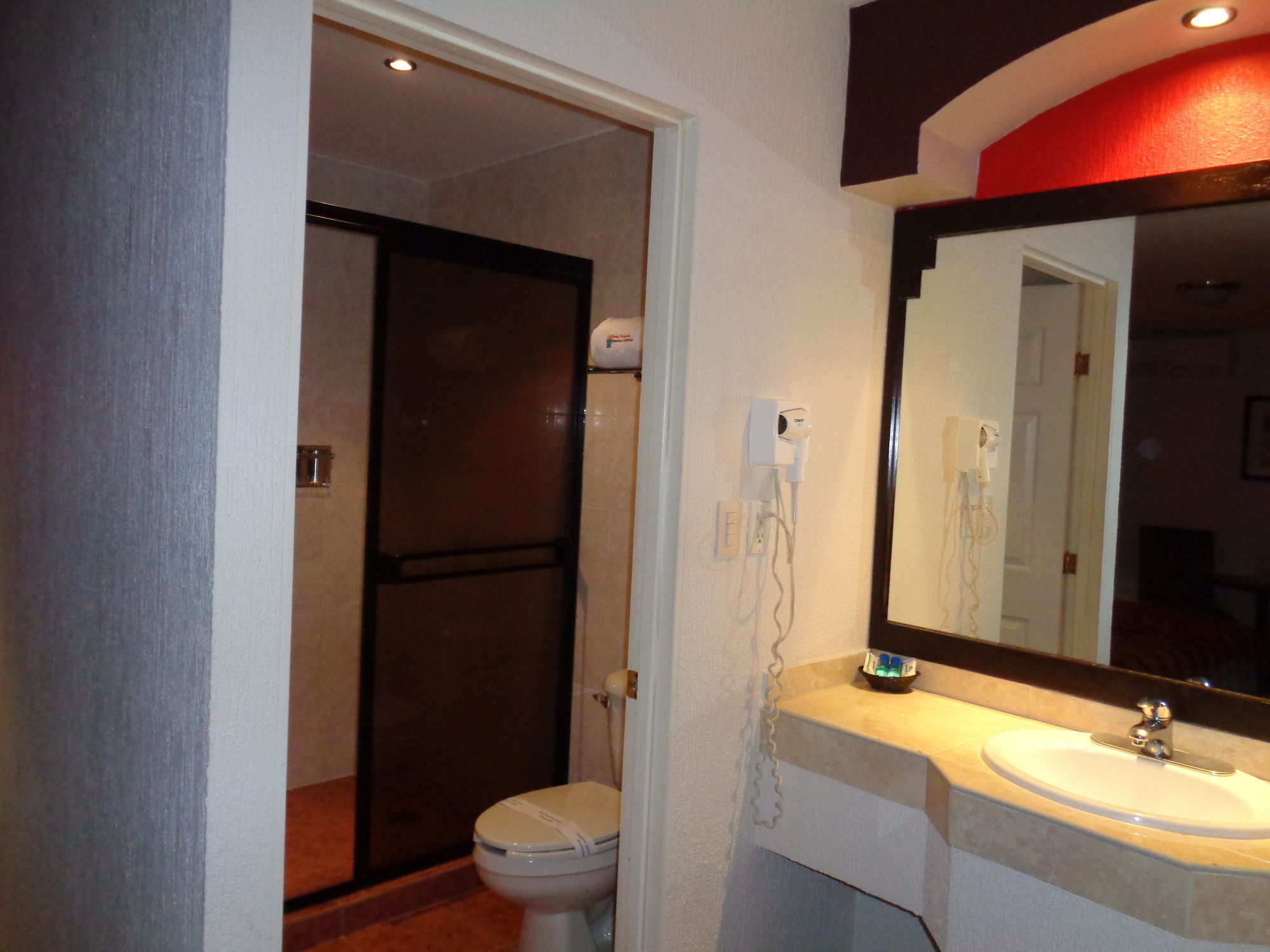 Hotel Principado Tijuana Aeropuerto Ngoại thất bức ảnh